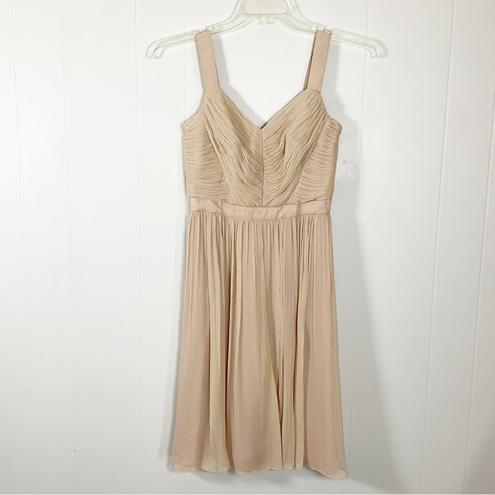 Boden Floaty Fitted Dress Size 4 Light Blush Pink Pleated 100% Silk